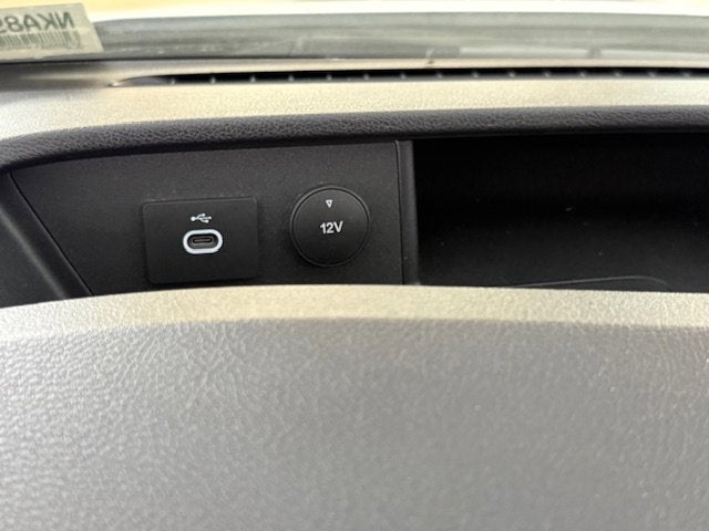 2023 Ford Transit Passenger Wagon XLT