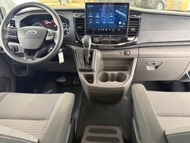 2023 Ford Transit Passenger Wagon XLT