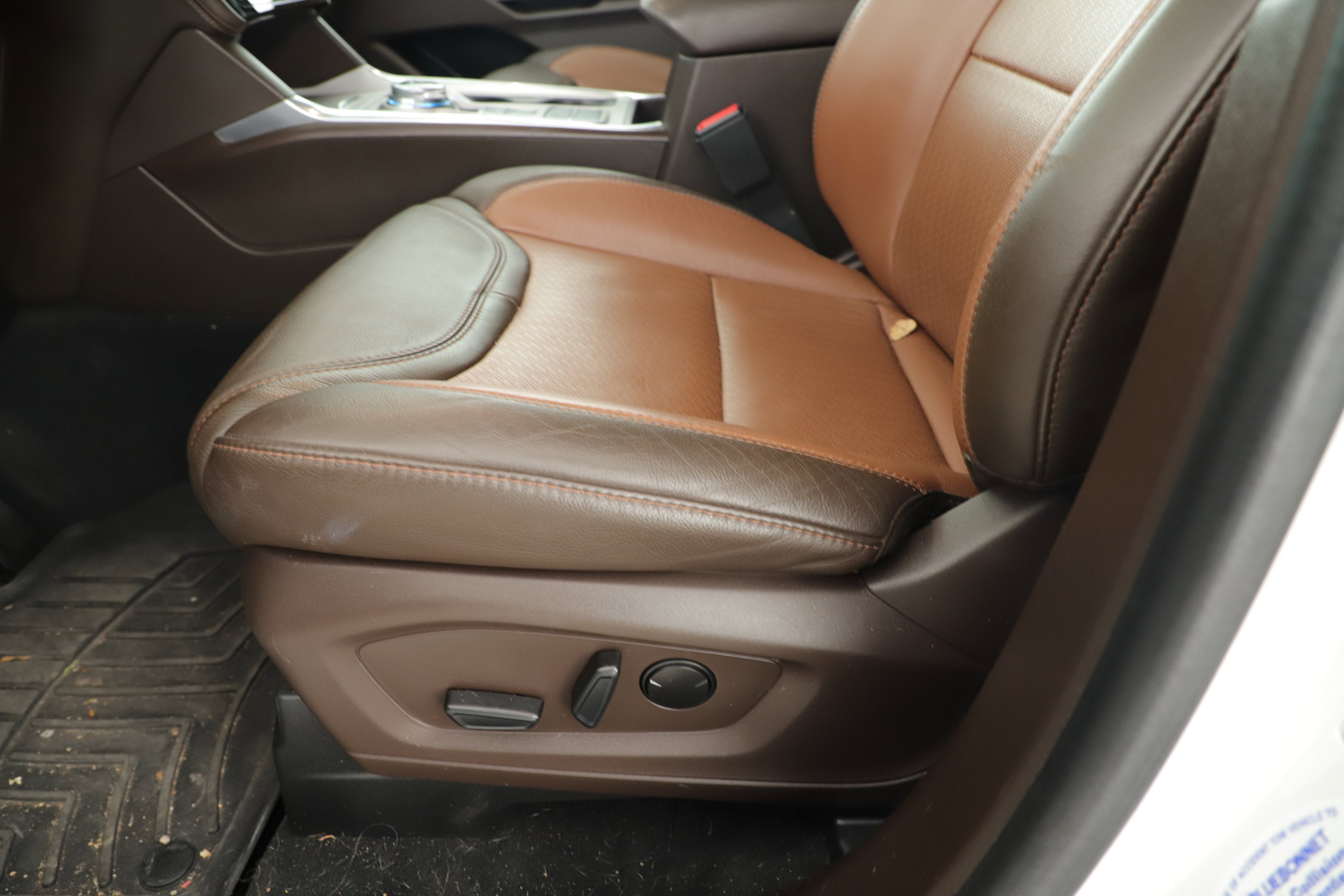 2022 Ford Explorer King Ranch