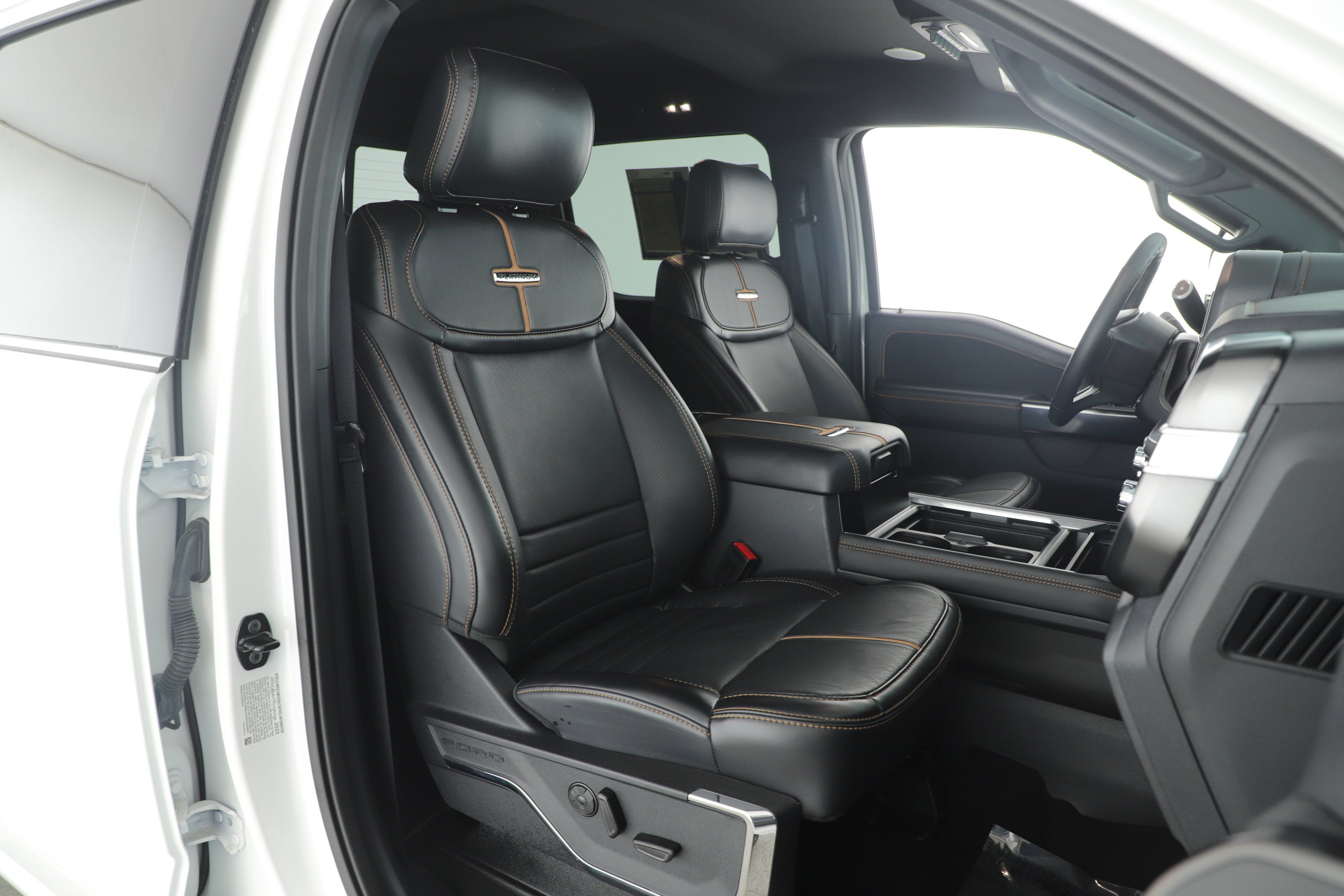 2024 Ford Super Duty F-250 SRW Platinum