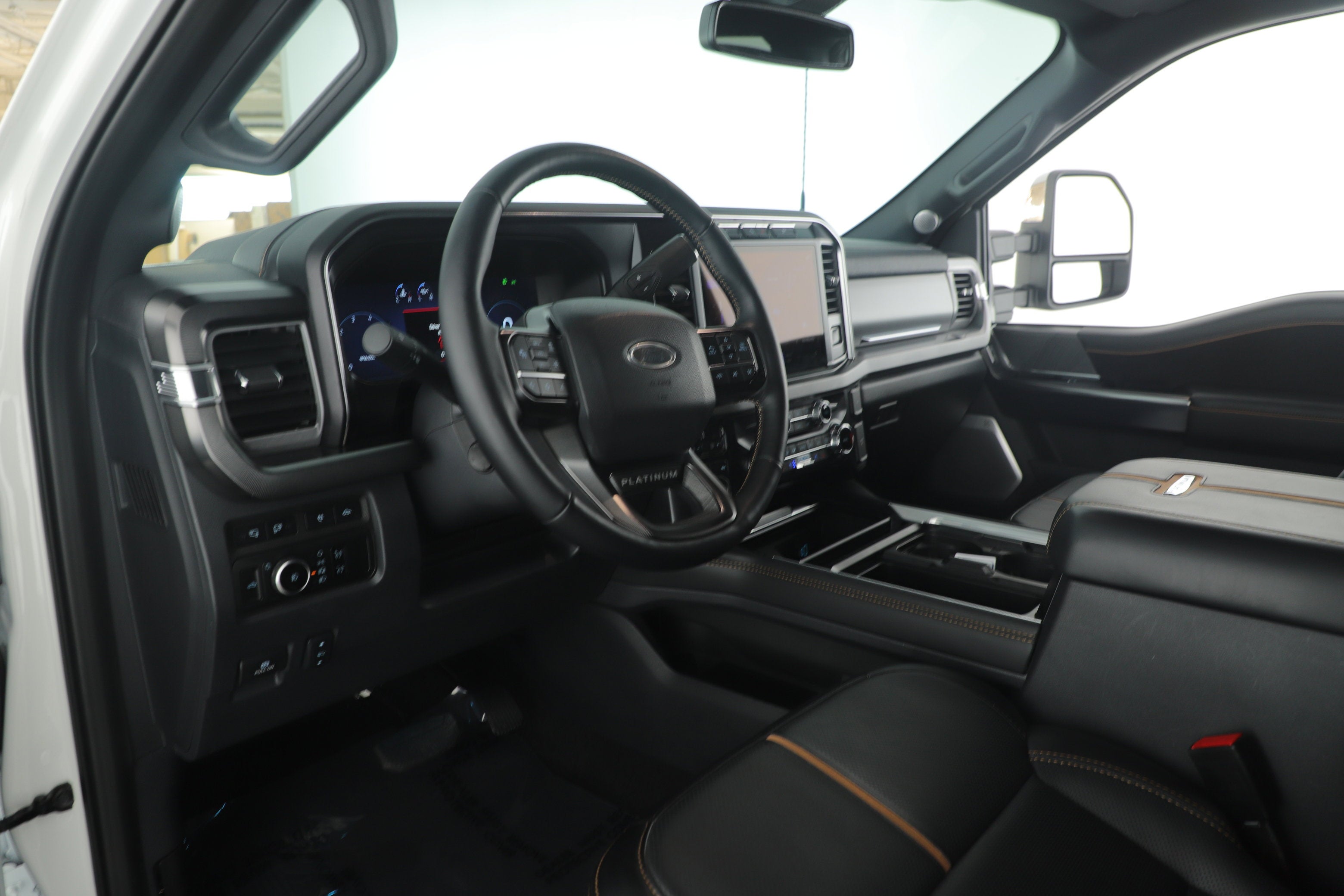 2024 Ford Super Duty F-250 SRW Platinum