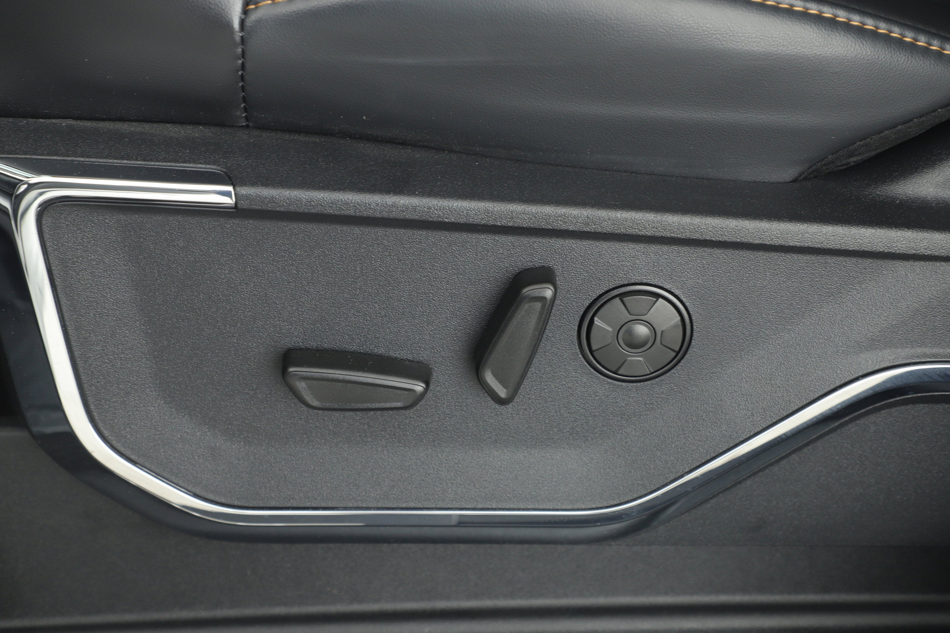 2024 Ford Super Duty F-250 SRW Platinum