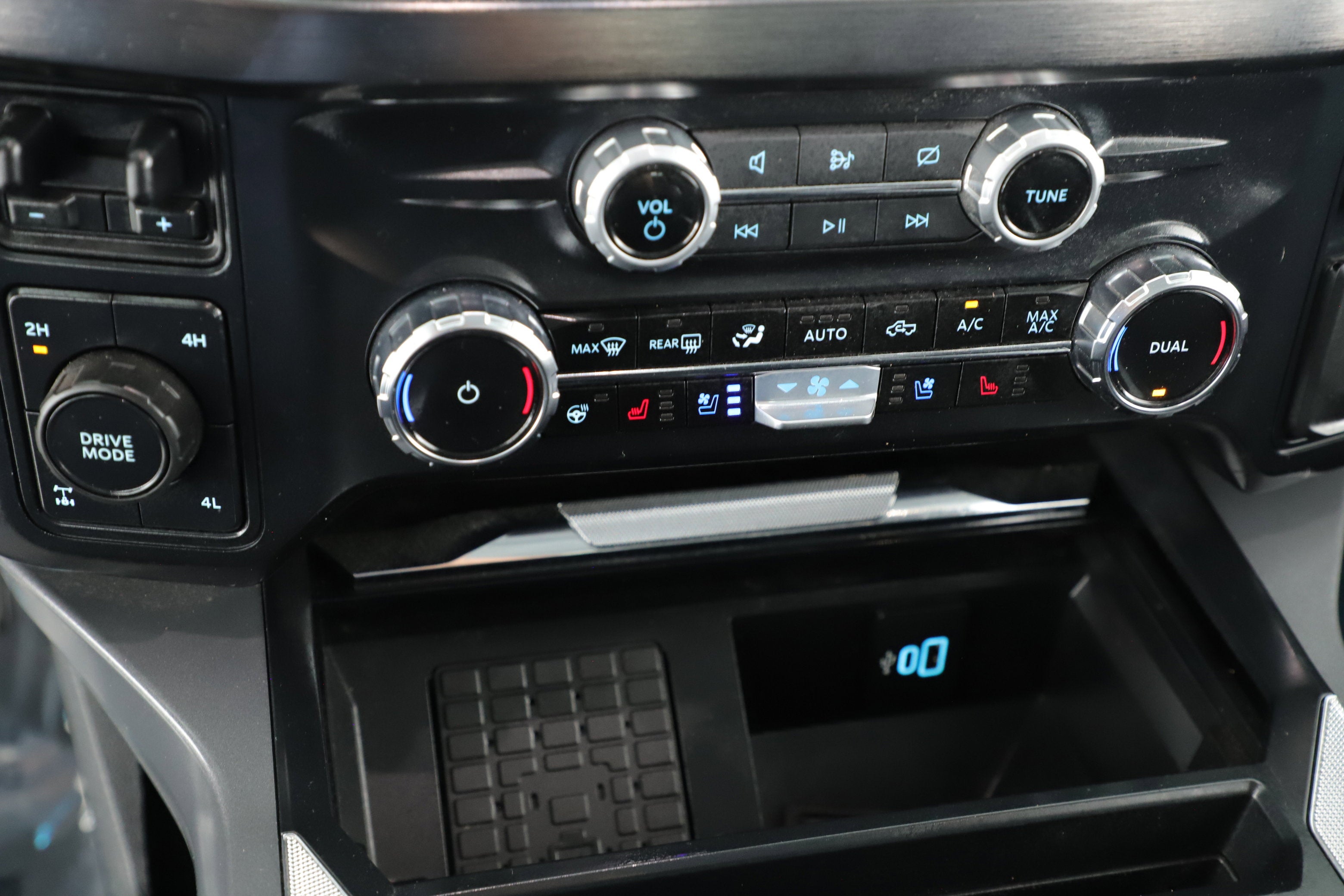 2024 Ford Super Duty F-350 SRW Base