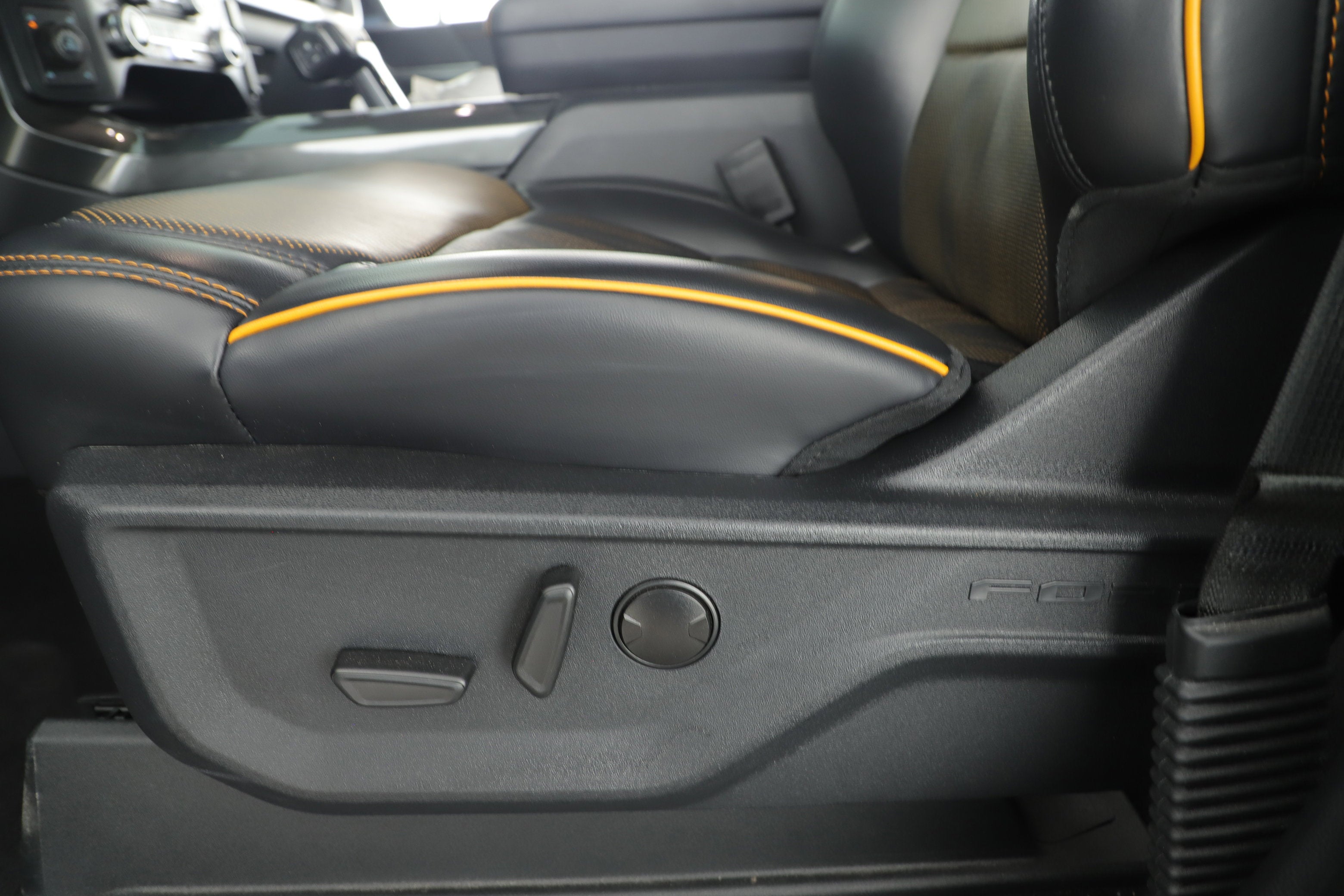 2023 Ford F-150 Base