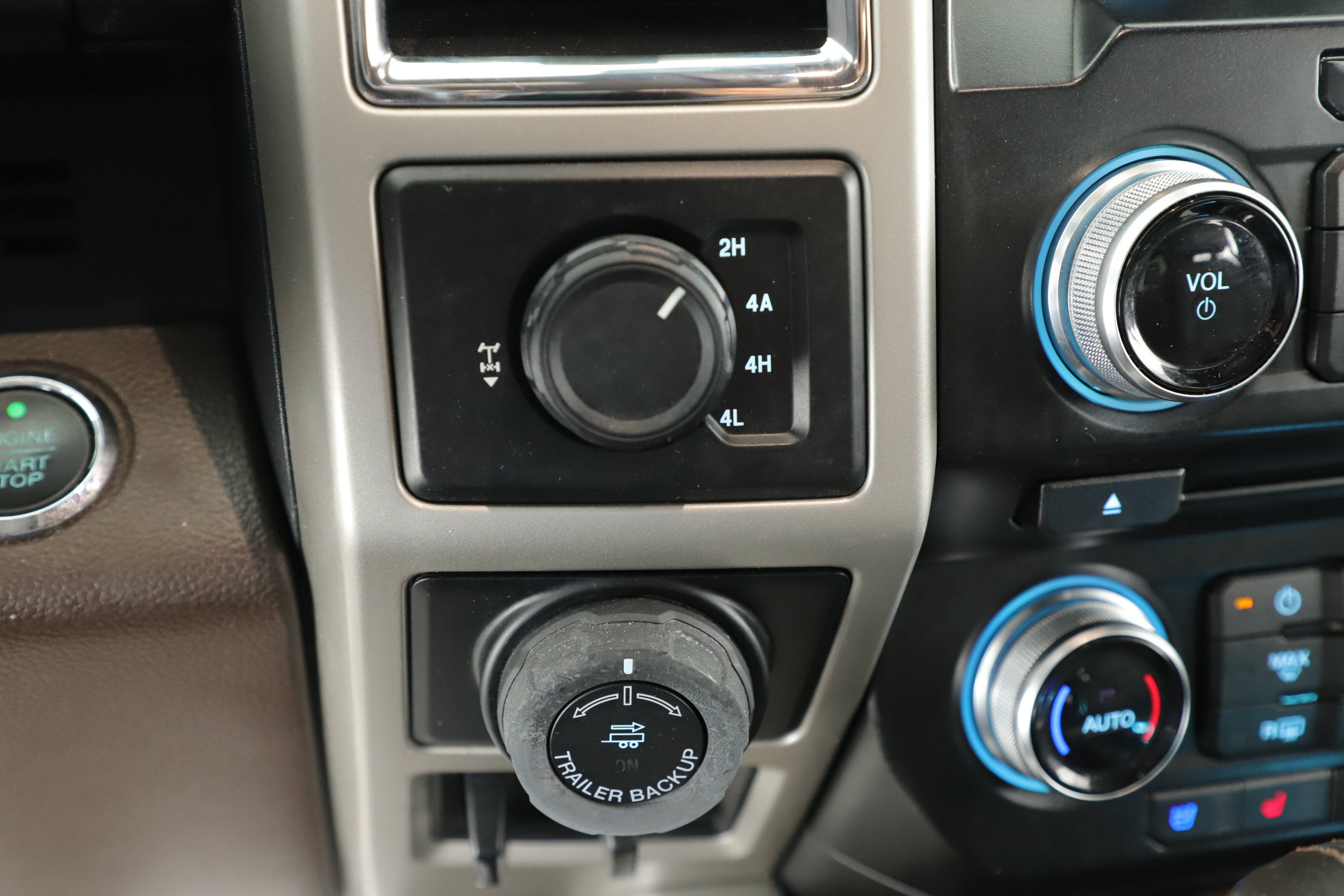 2016 Ford F-150 Base