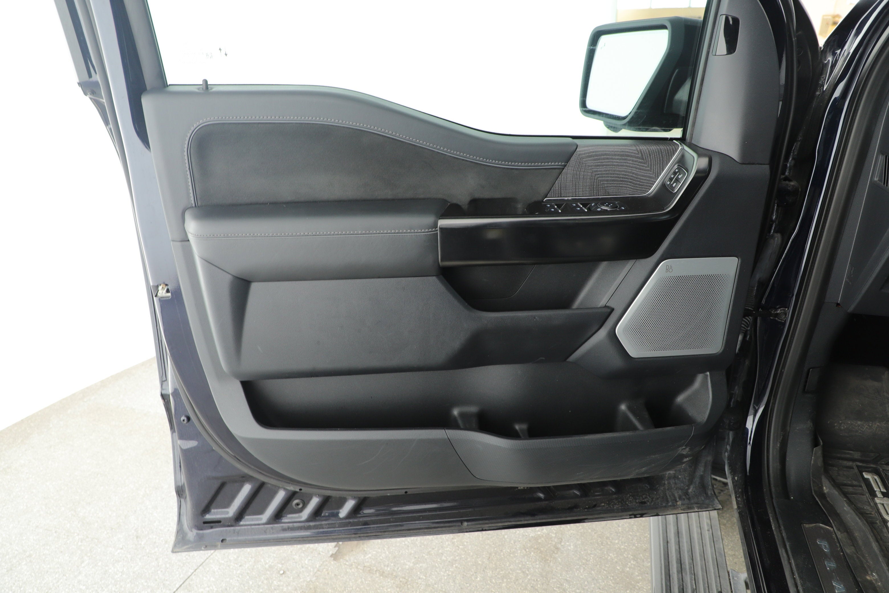 2023 Ford F-150 Base