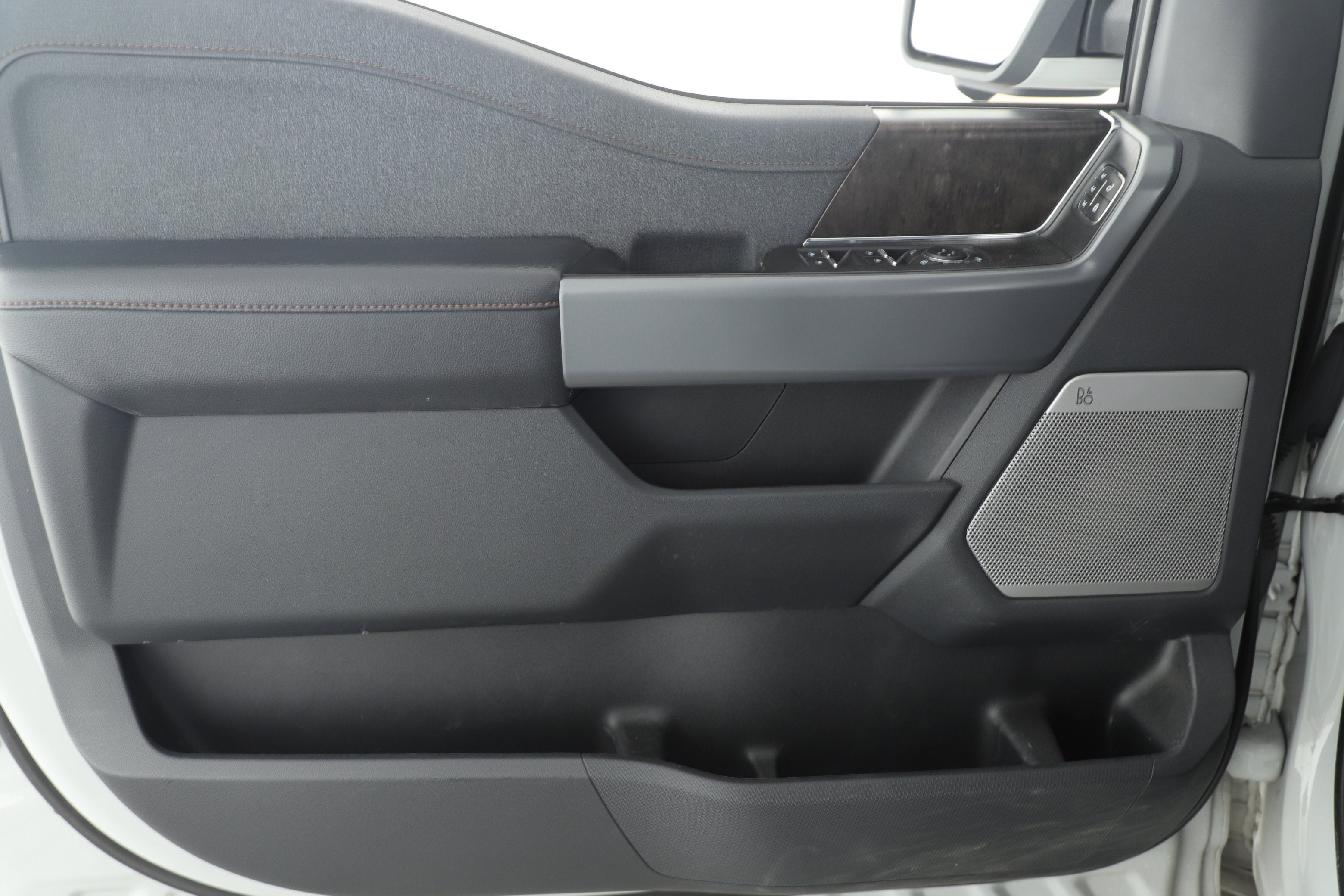 2023 Ford F-150 Lightning XL