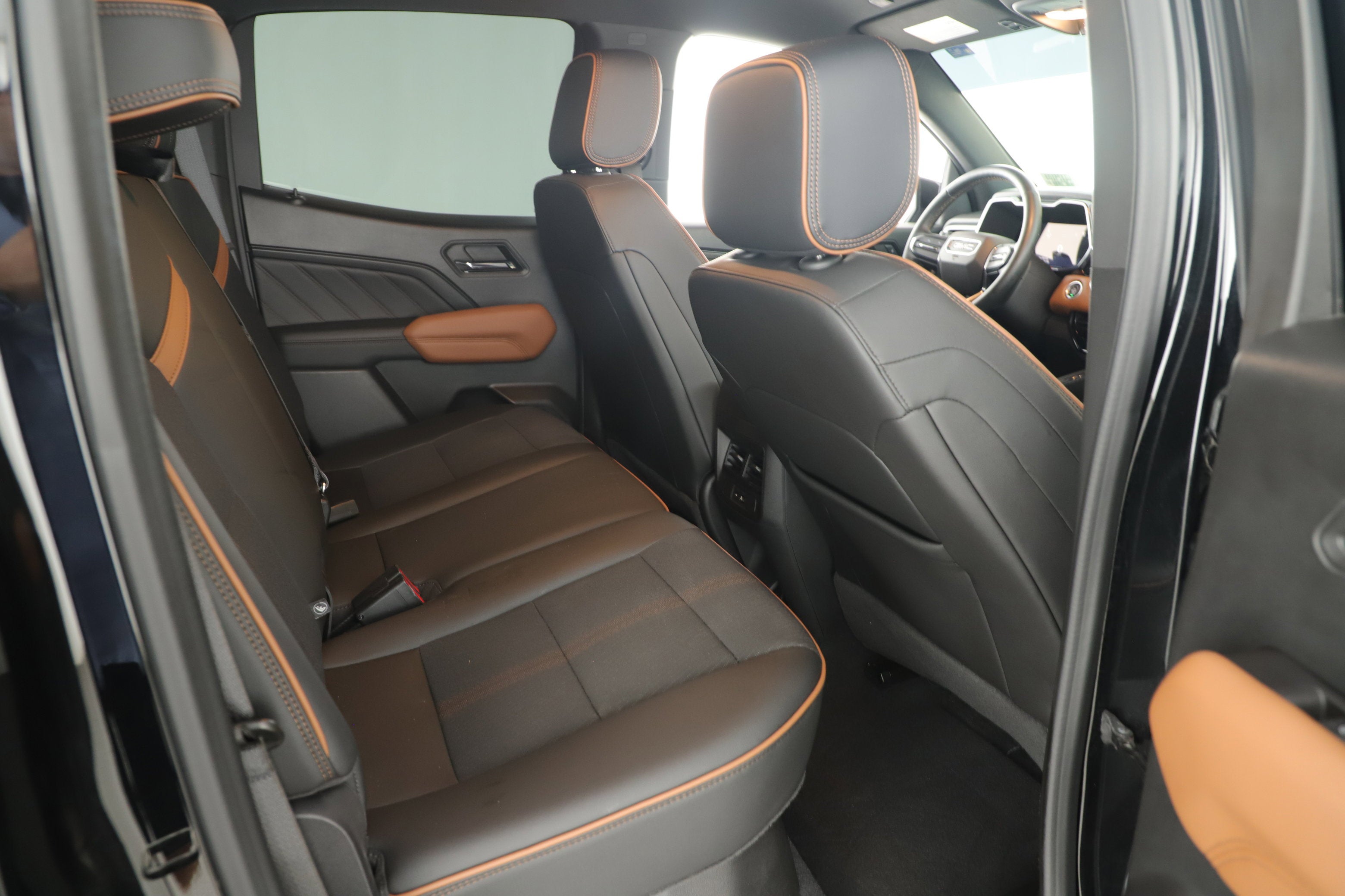 2023 GMC Canyon 4WD AT4