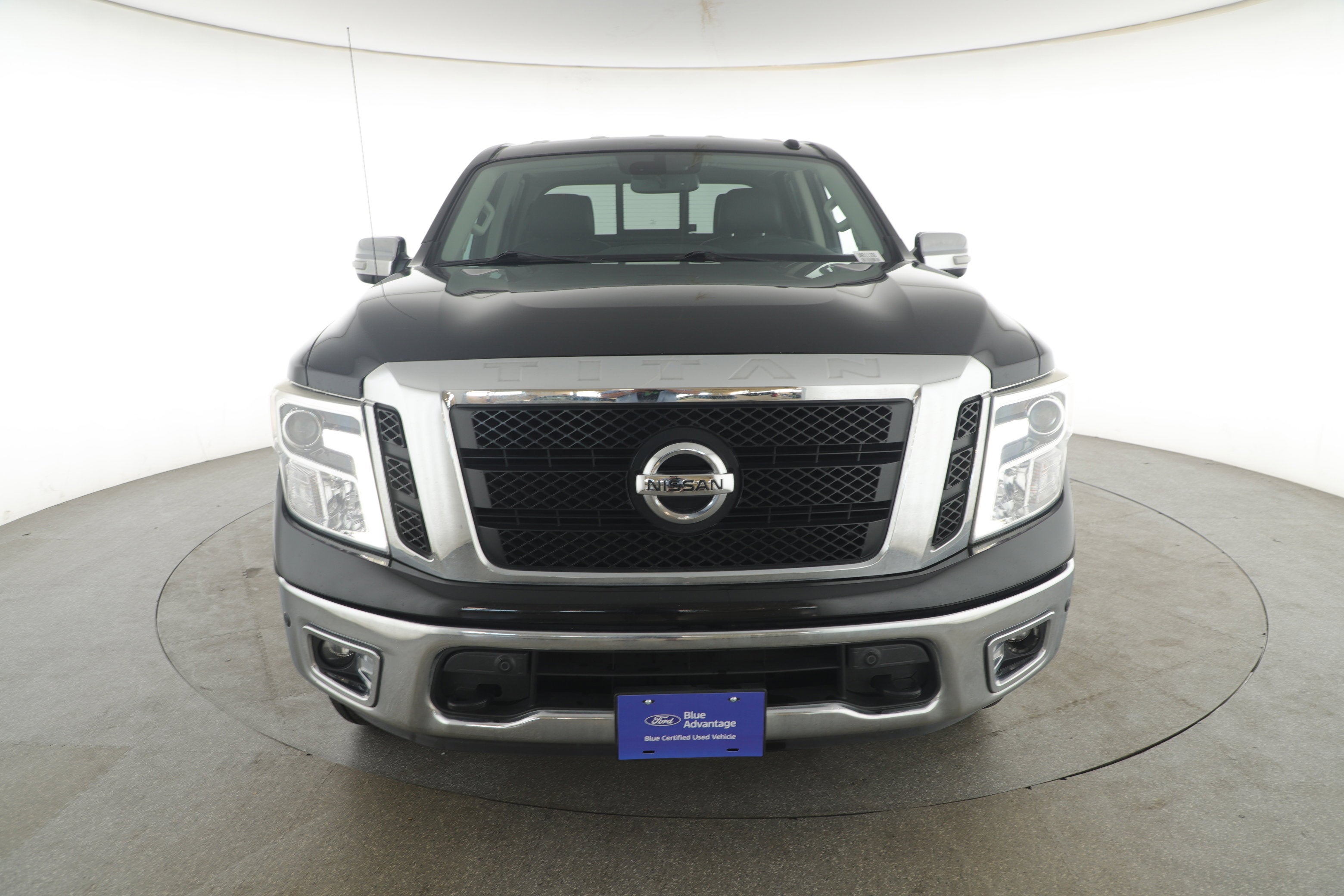 2019 Nissan Titan SL