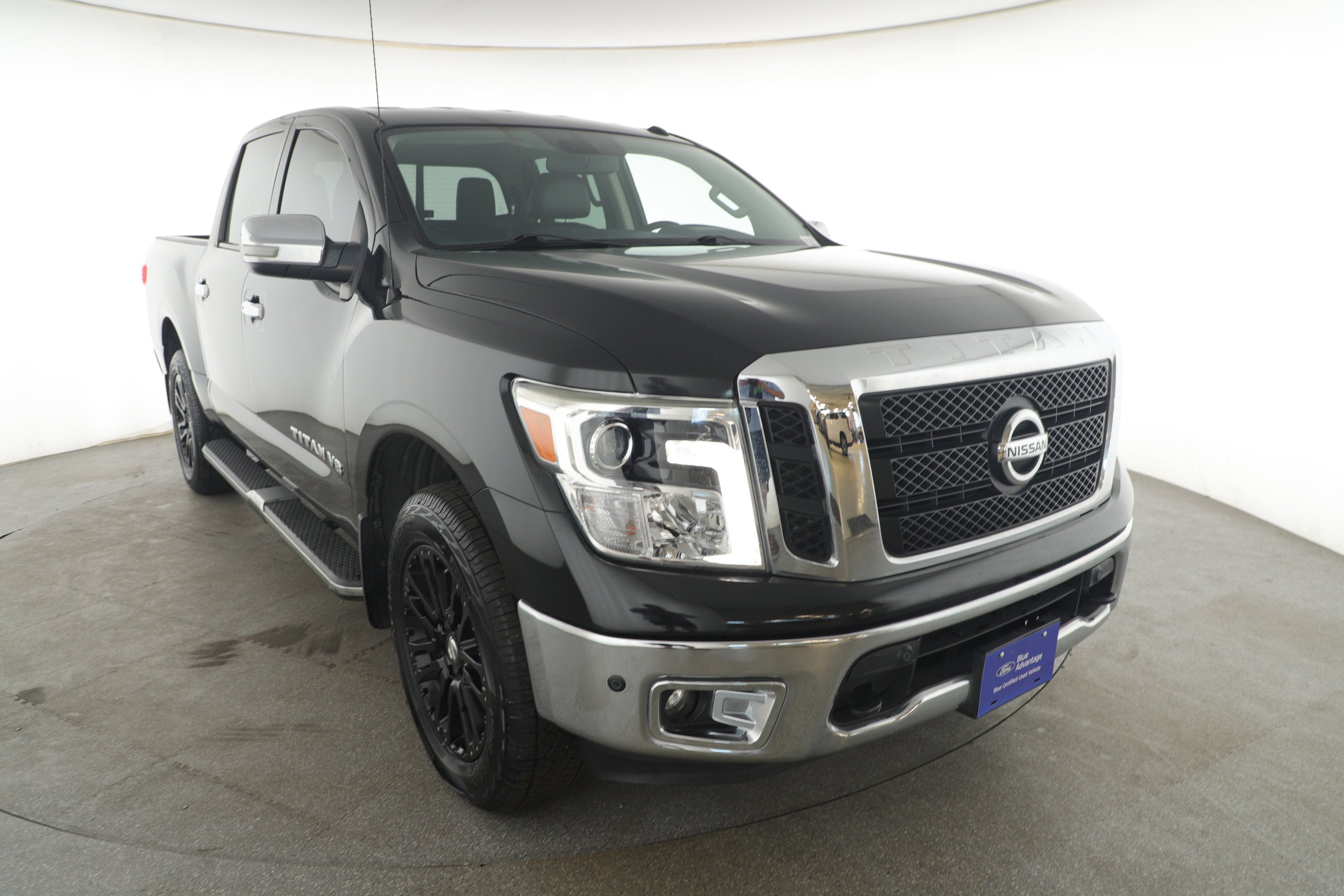 2019 Nissan Titan SL