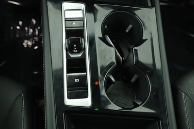 2024 Volkswagen Atlas 2.0T SE with Technology