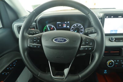 2023 Ford Maverick Base