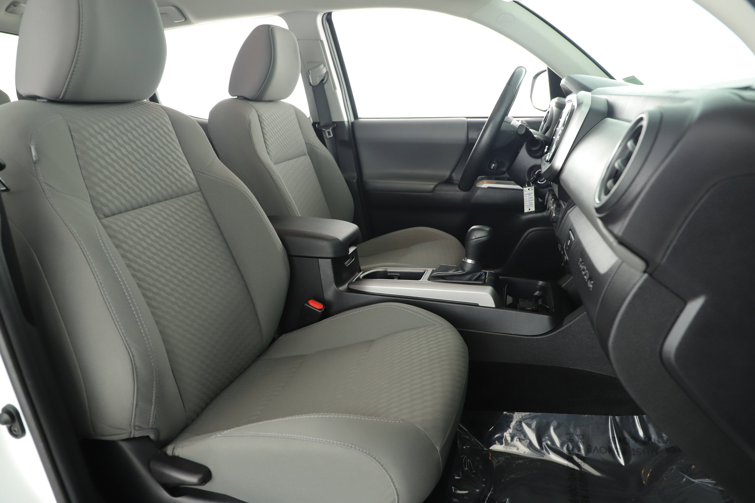 2022 Toyota Tacoma 4WD SR5