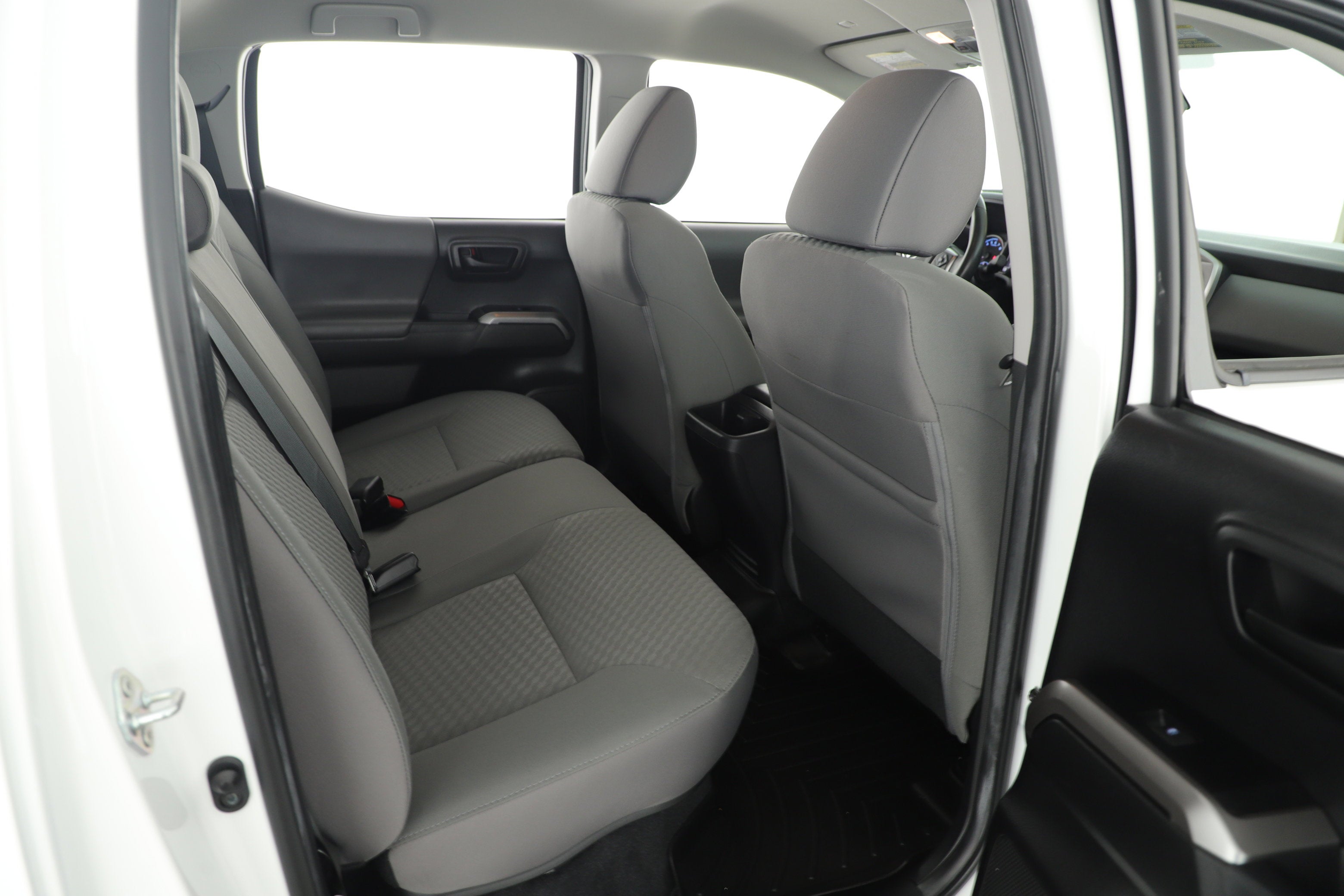 2022 Toyota Tacoma 4WD SR5