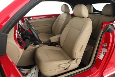 2015 Volkswagen Beetle Convertible Base