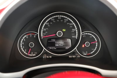 2015 Volkswagen Beetle Convertible Base