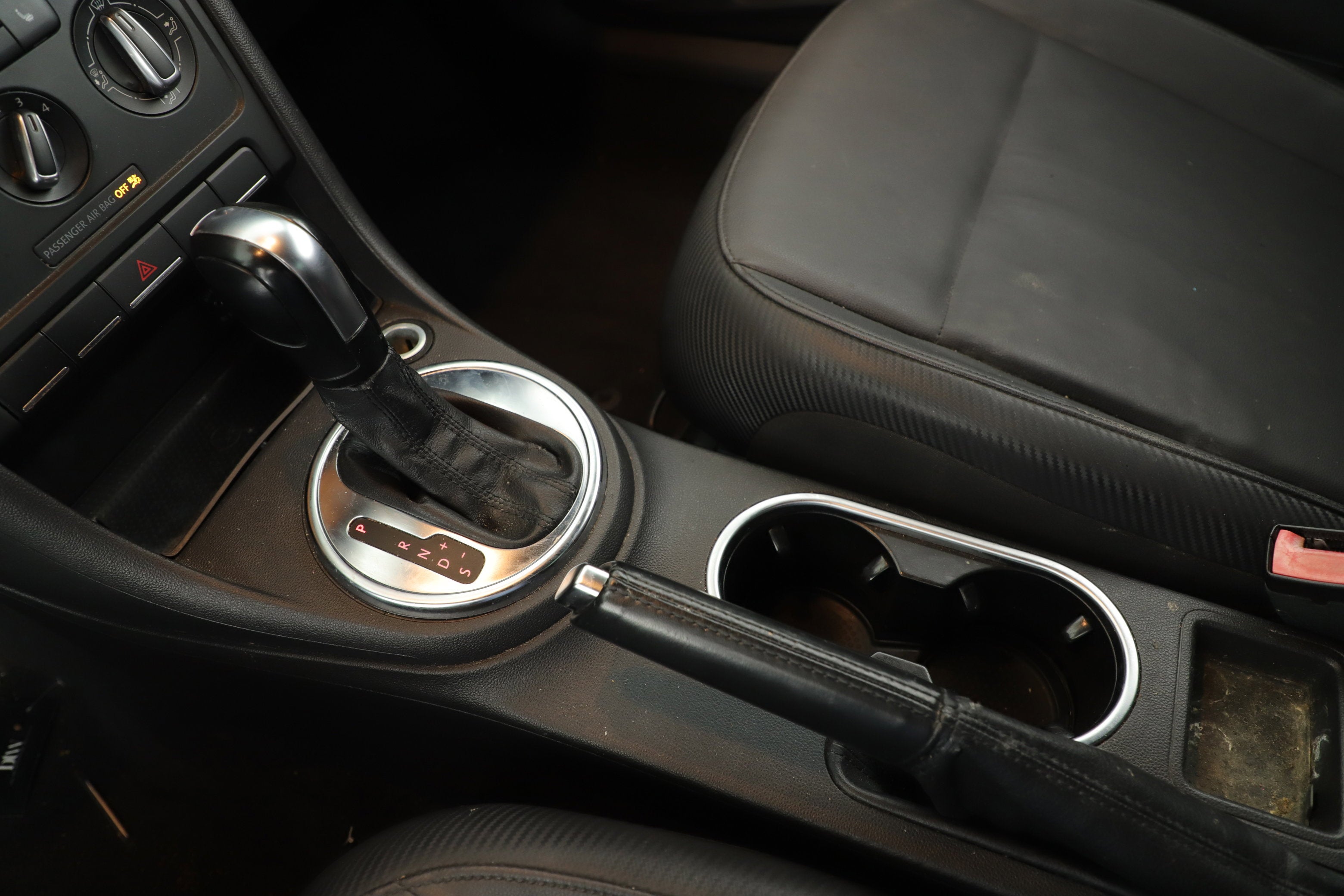 2013 Volkswagen Beetle Convertible 2.5L