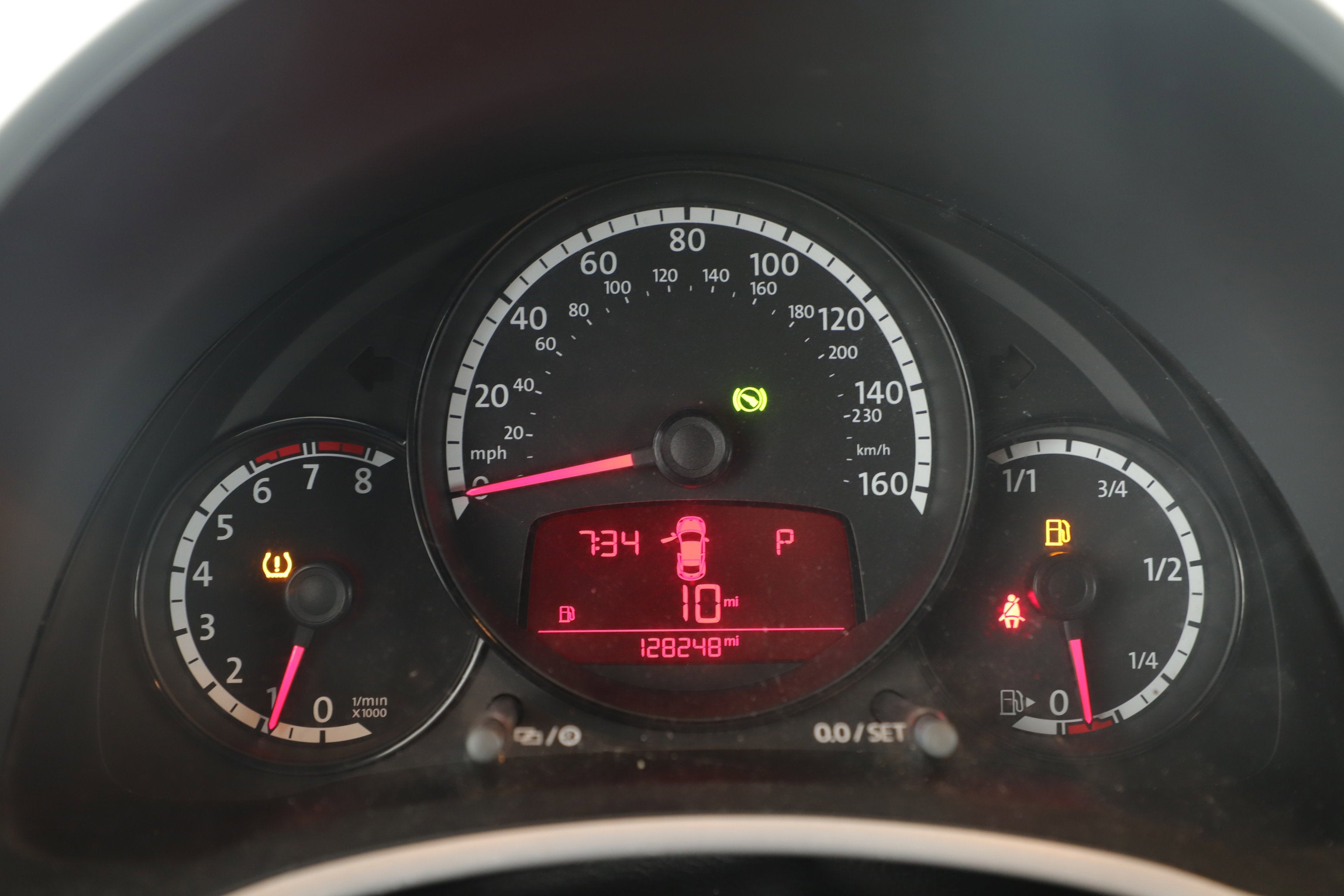 2013 Volkswagen Beetle Convertible 2.5L