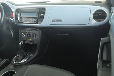 2013 Volkswagen Beetle Convertible 2.5L