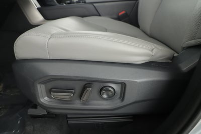 2025 Toyota Tundra 4WD Base
