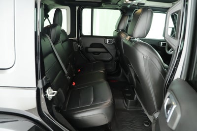 2023 Jeep Wrangler 4-Door Sahara Altitude 4x4