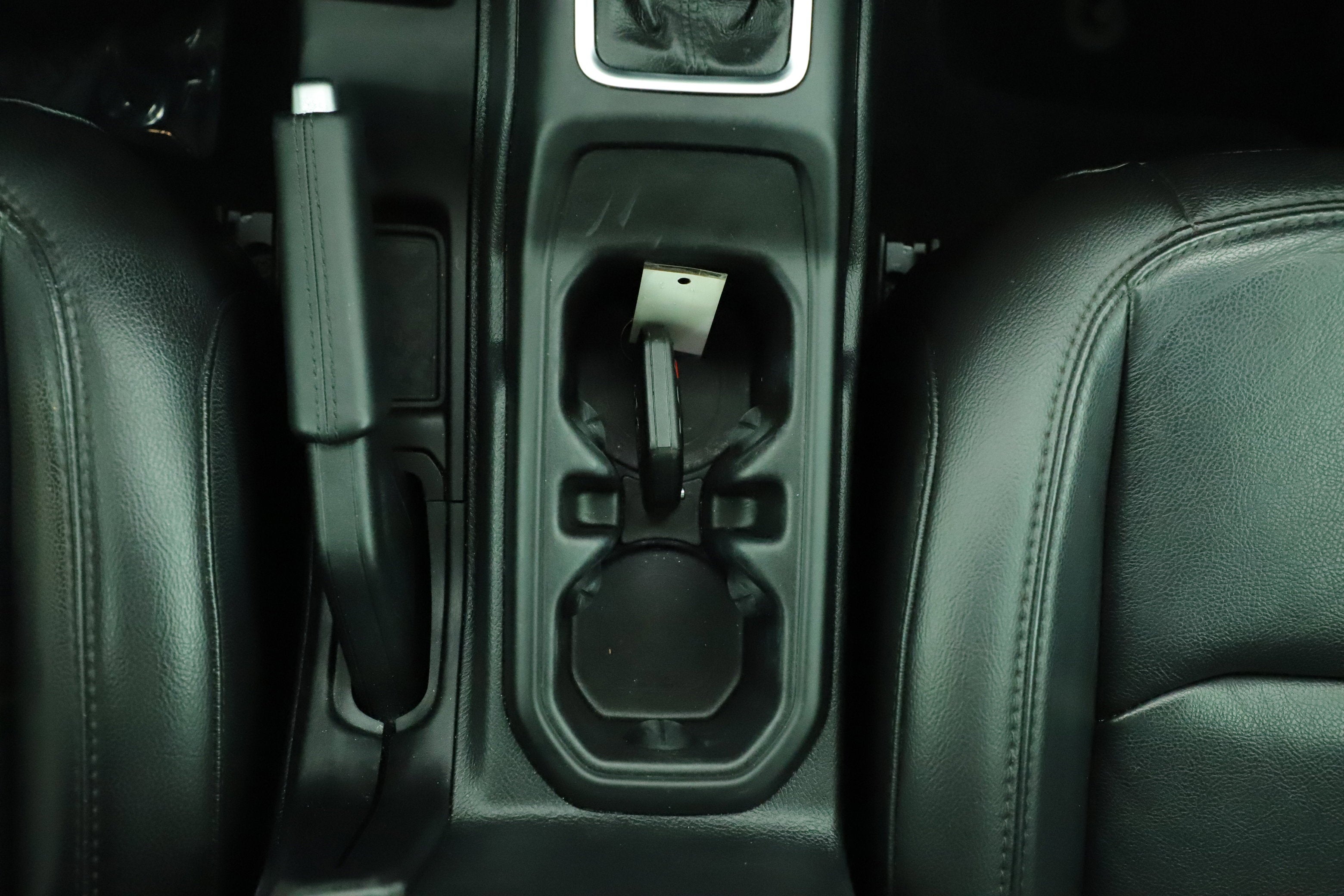 2023 Jeep Wrangler 4-Door Sahara Altitude 4x4