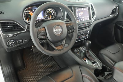 2023 Jeep Cherokee Trailhawk 4x4