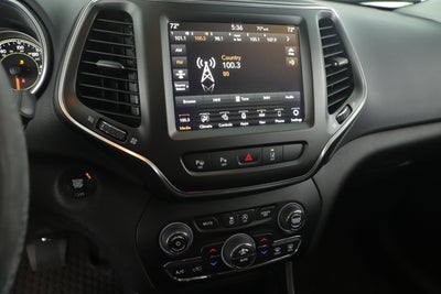 2023 Jeep Cherokee Trailhawk 4x4