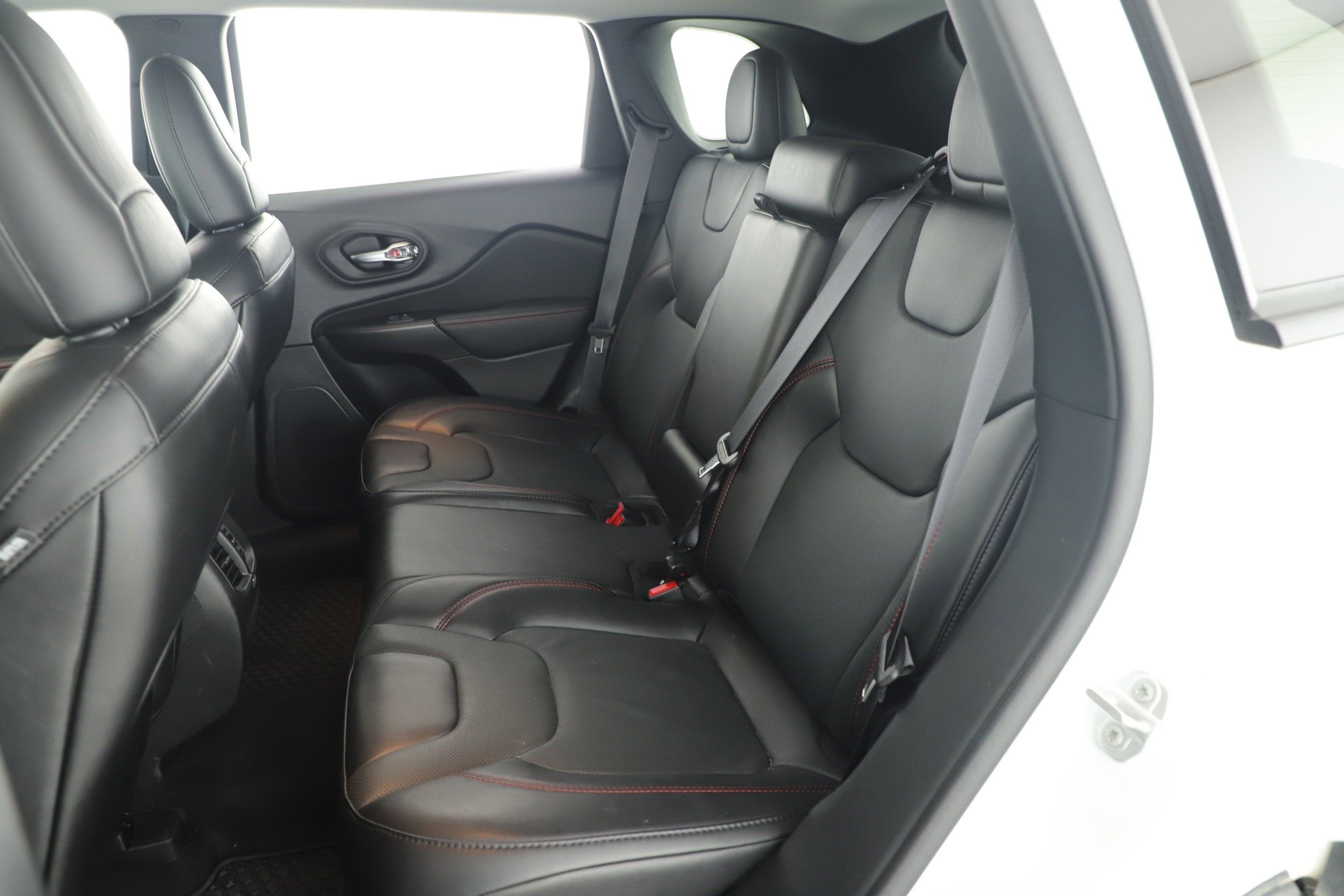 2023 Jeep Cherokee Trailhawk 4x4