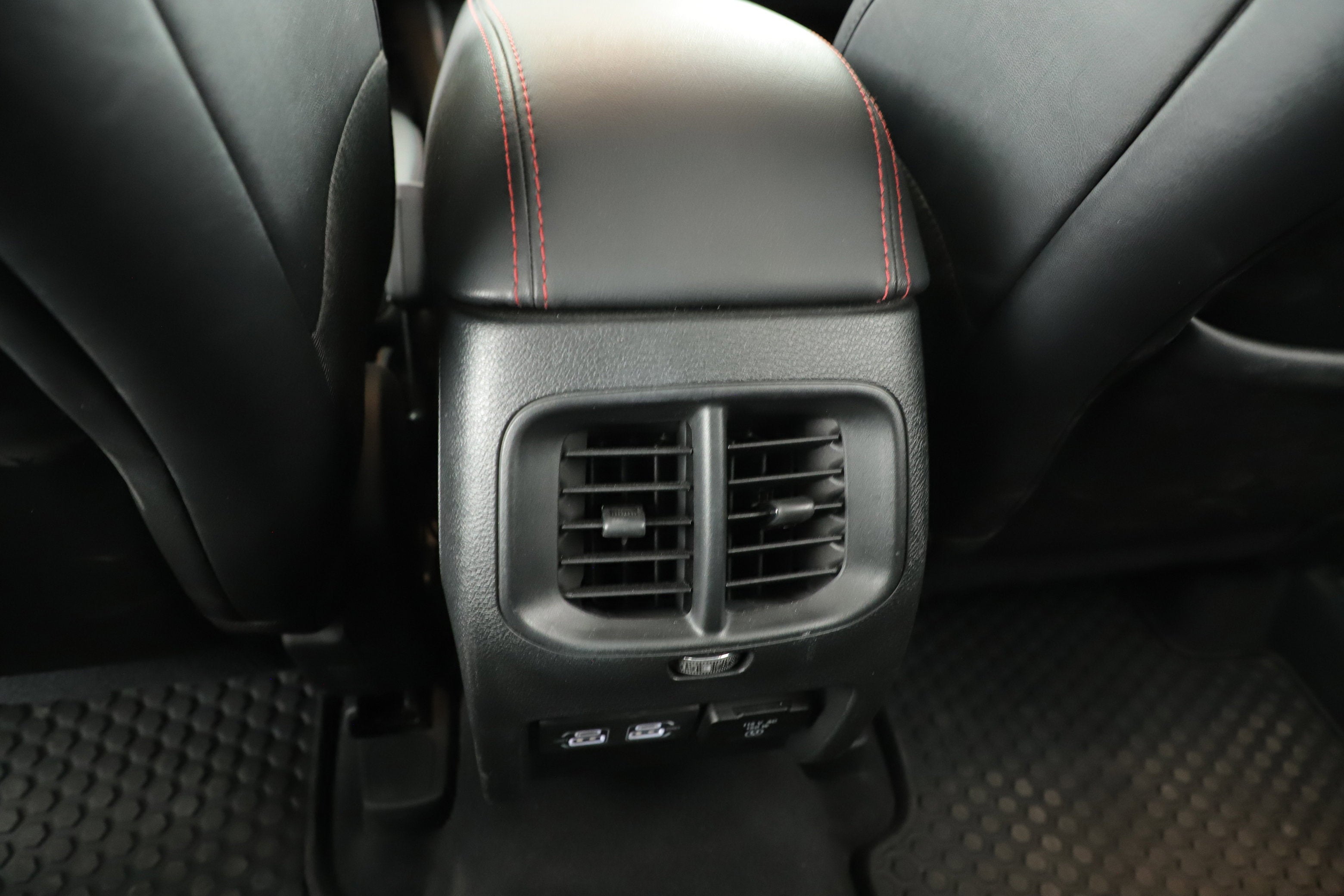 2023 Jeep Cherokee Trailhawk 4x4