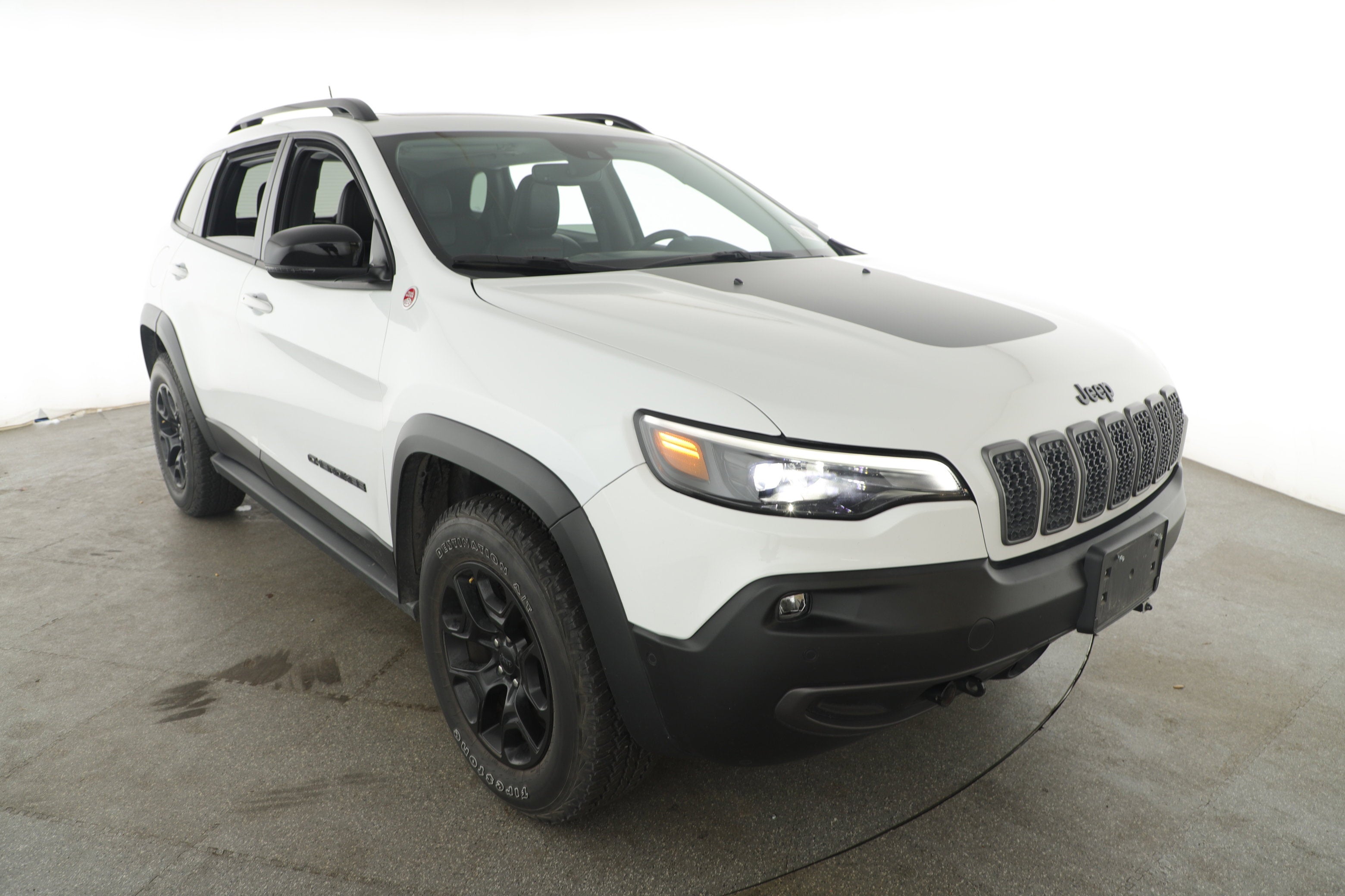 2023 Jeep Cherokee Trailhawk 4x4