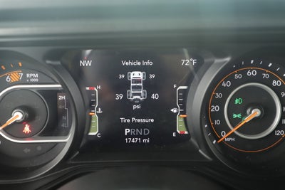 2024 Jeep Wrangler 4-Door Sahara 4x4