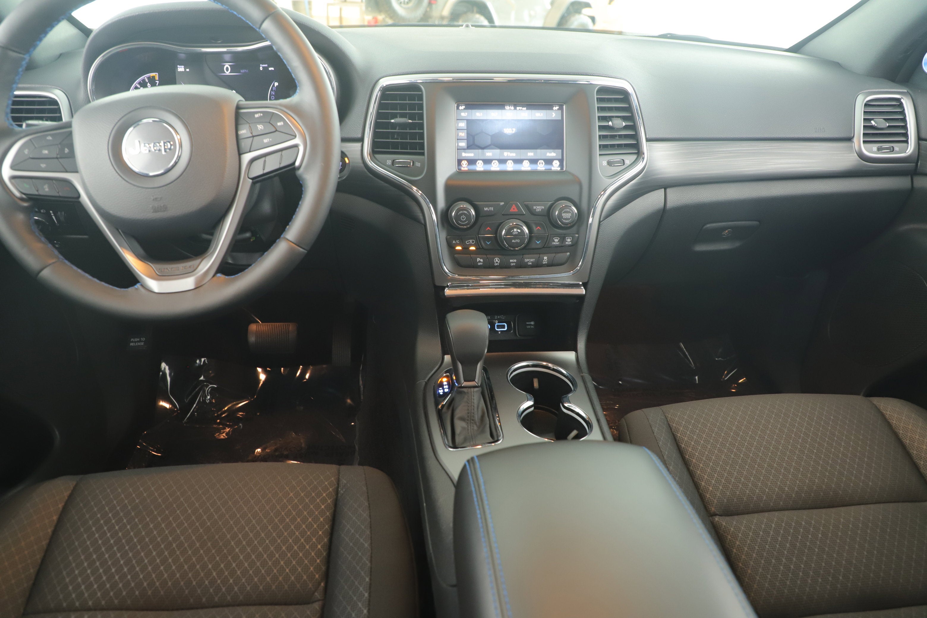 2019 Jeep Grand Cherokee Upland 4x2