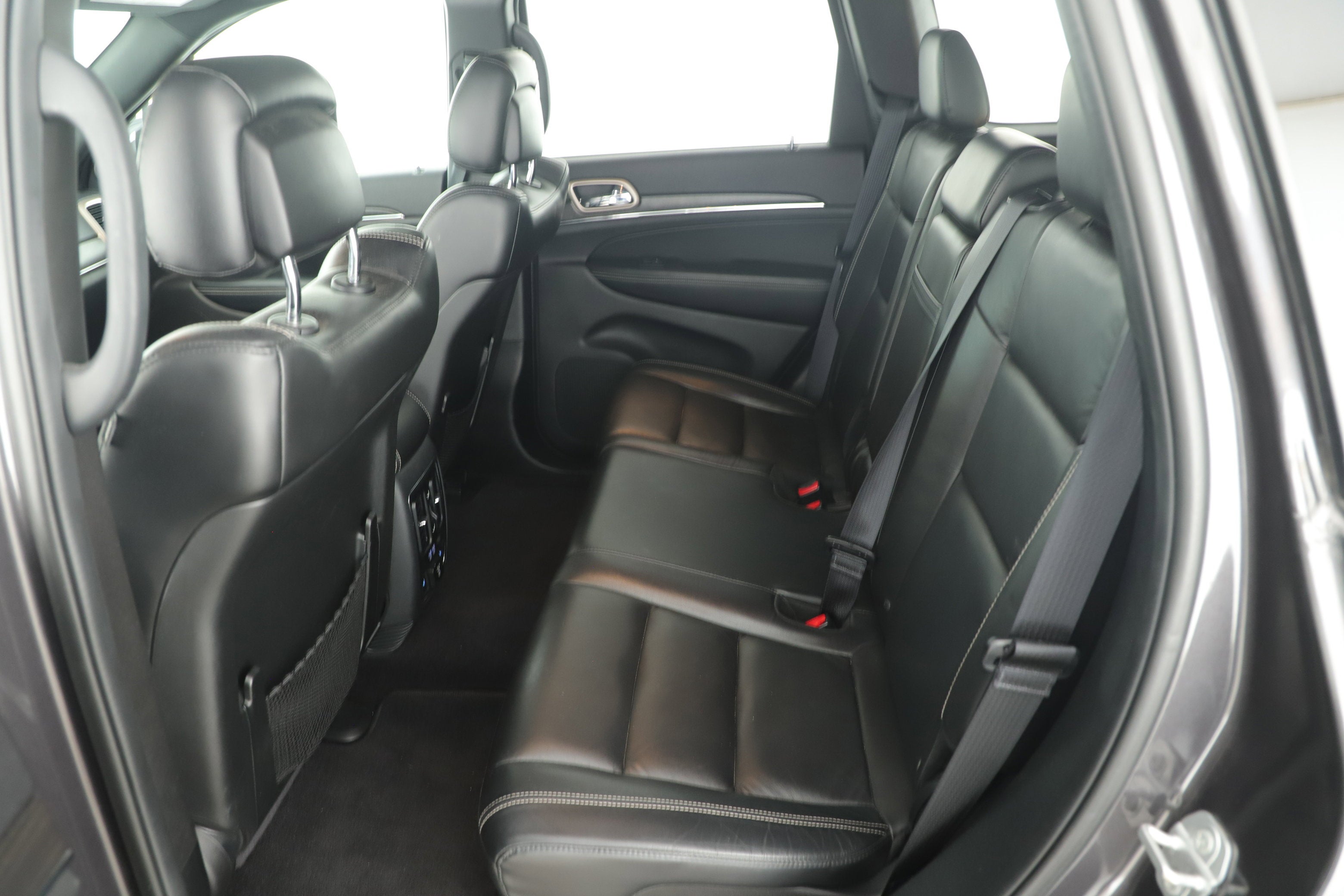 2017 Jeep Grand Cherokee Limited 4x2