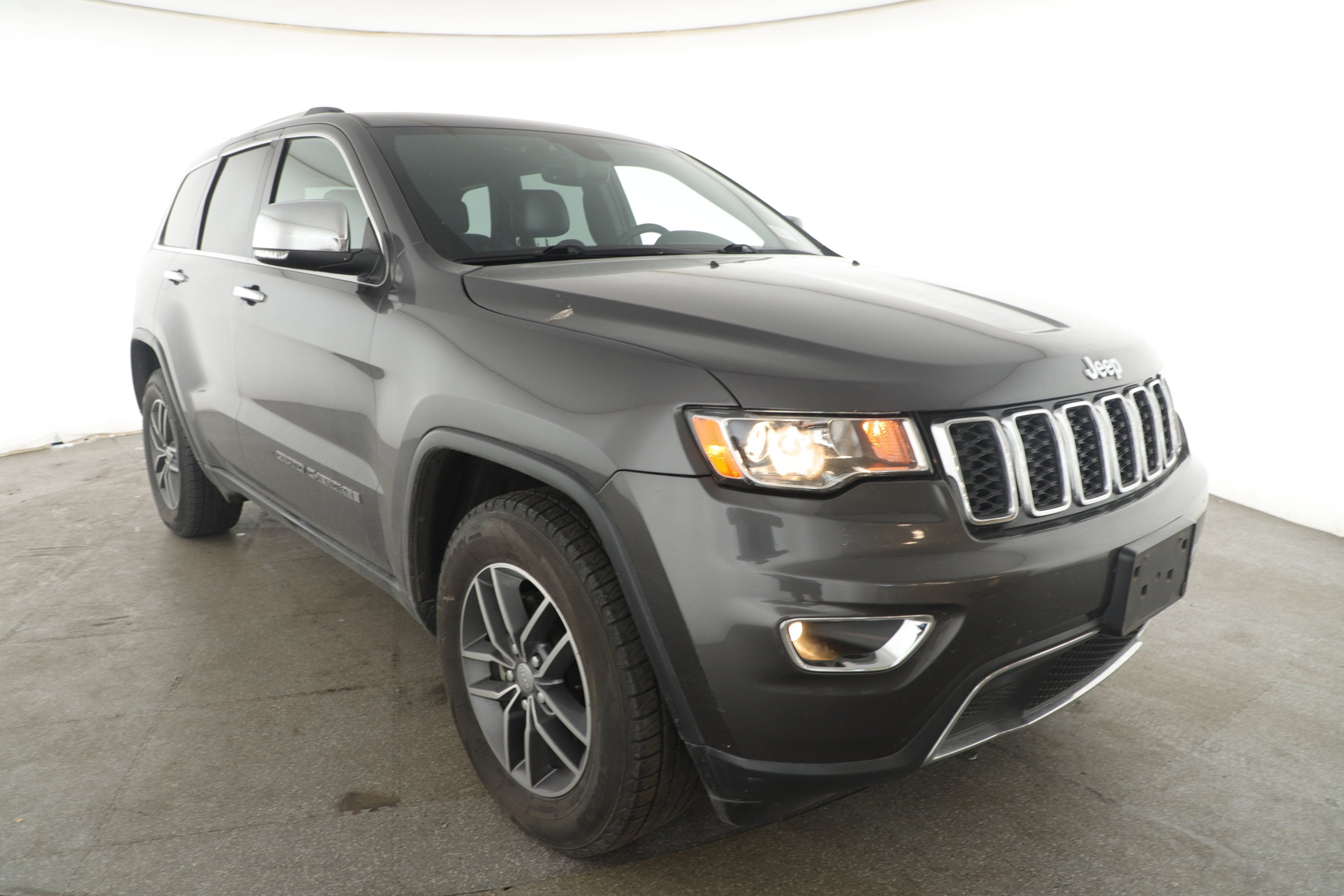 2017 Jeep Grand Cherokee Limited 4x2