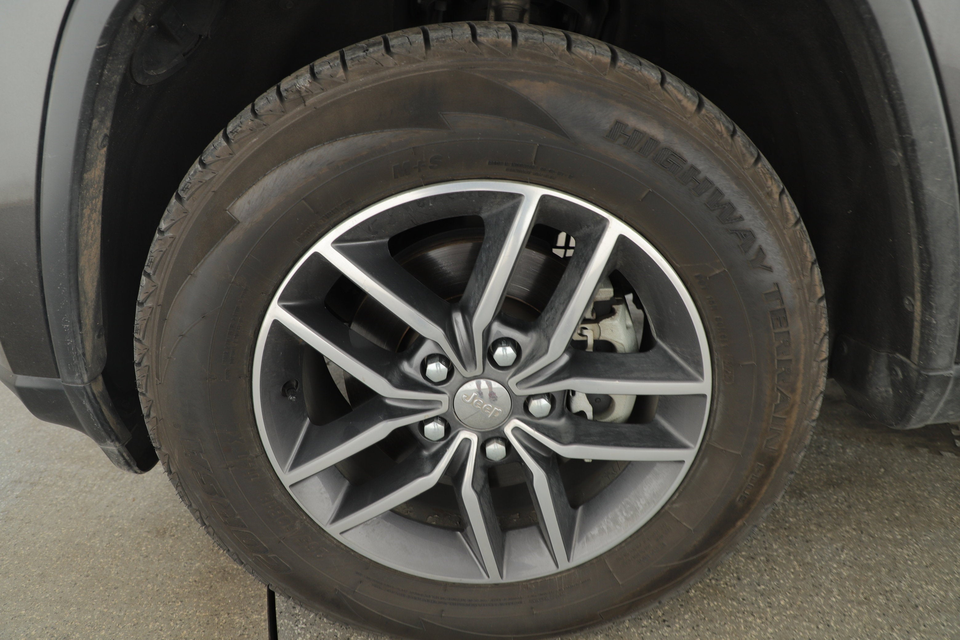 2017 Jeep Grand Cherokee Limited 4x2