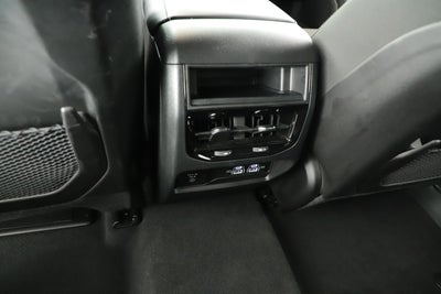 2024 Jeep Grand Cherokee Laredo 4x2