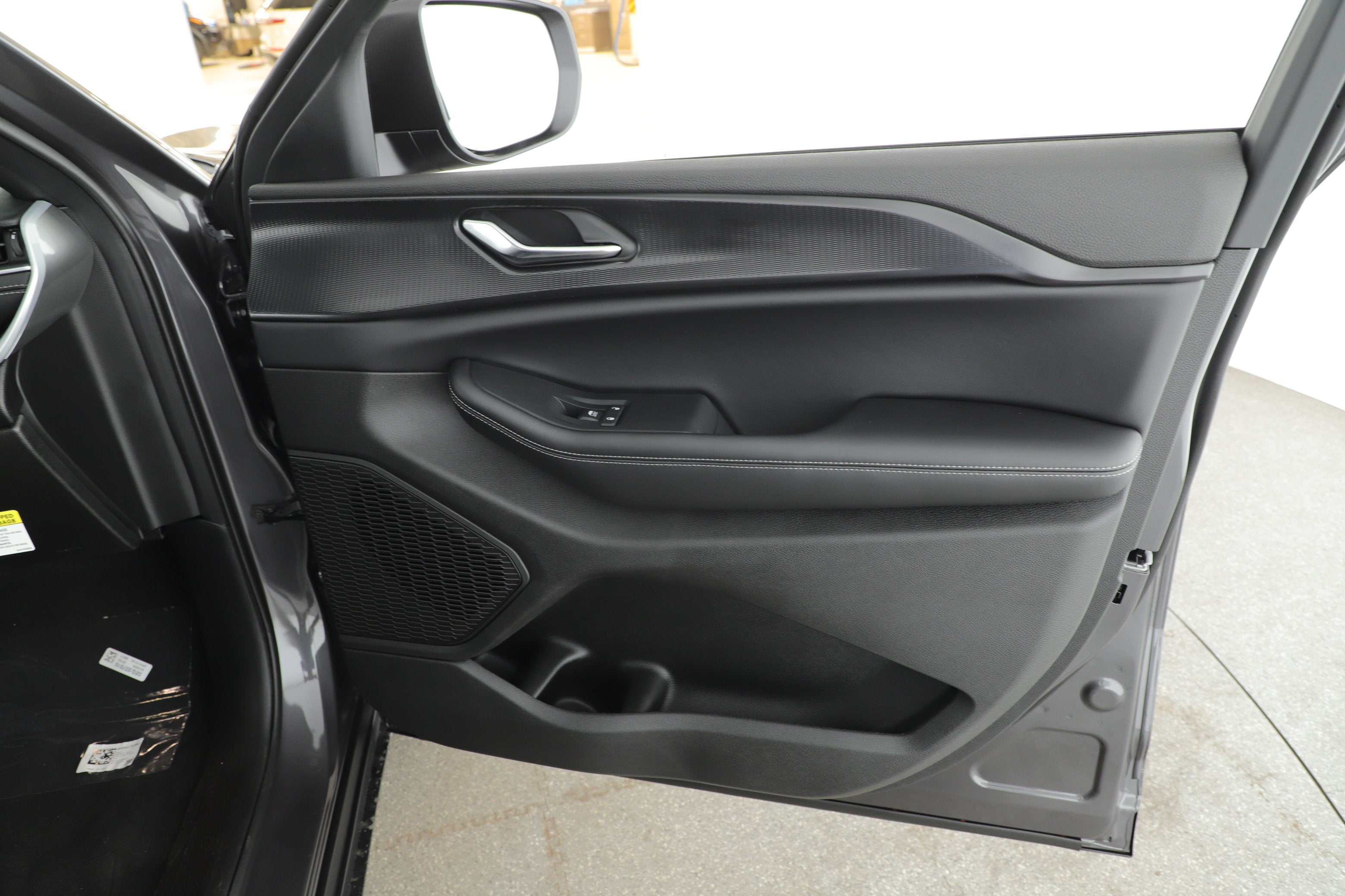 2025 Jeep Grand Cherokee GRAND CHEROKEE LAREDO 4X2