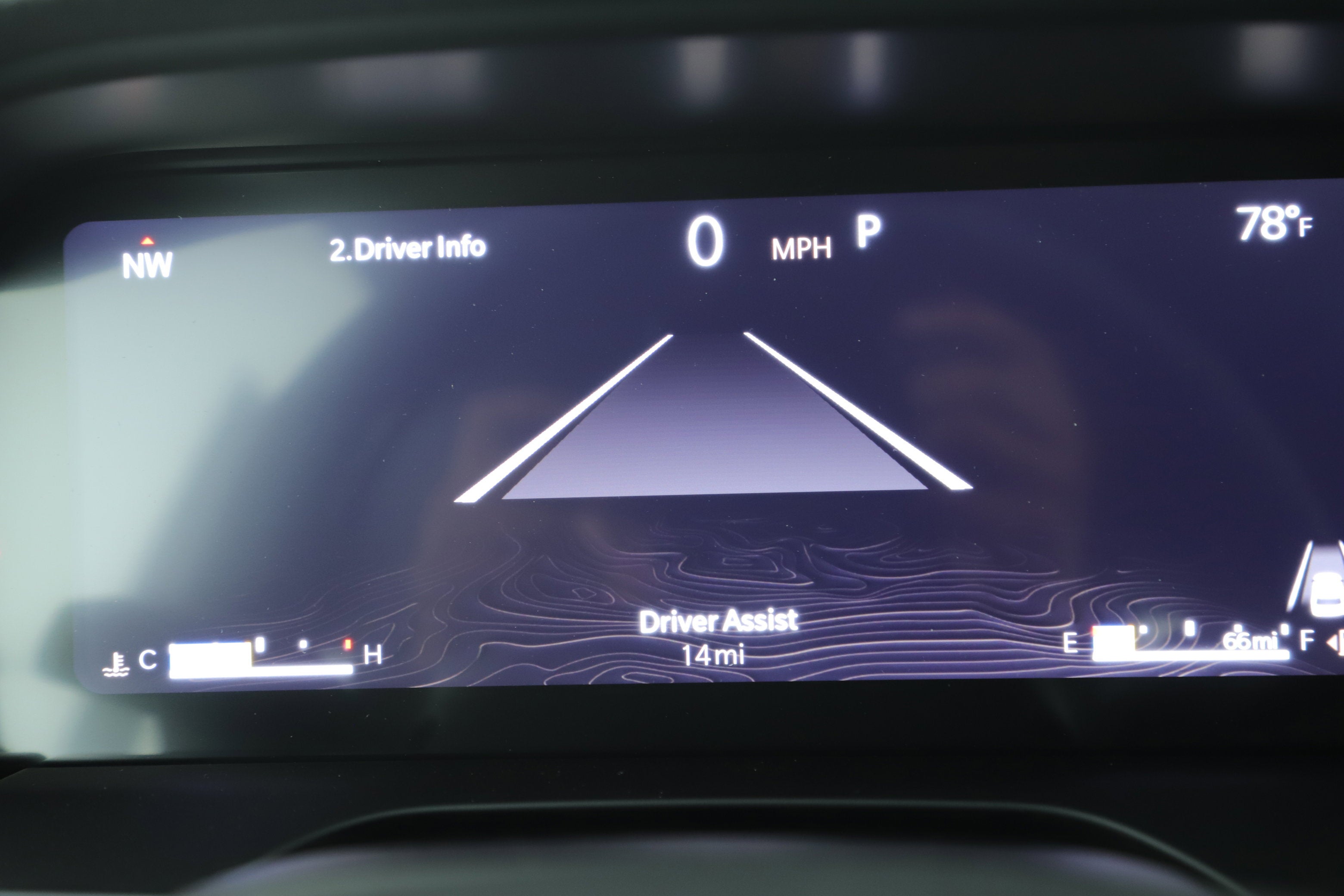 2025 Jeep Grand Cherokee GRAND CHEROKEE LAREDO 4X2