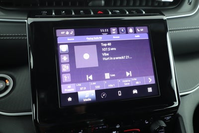 2025 Jeep Grand Cherokee GRAND CHEROKEE LAREDO 4X2