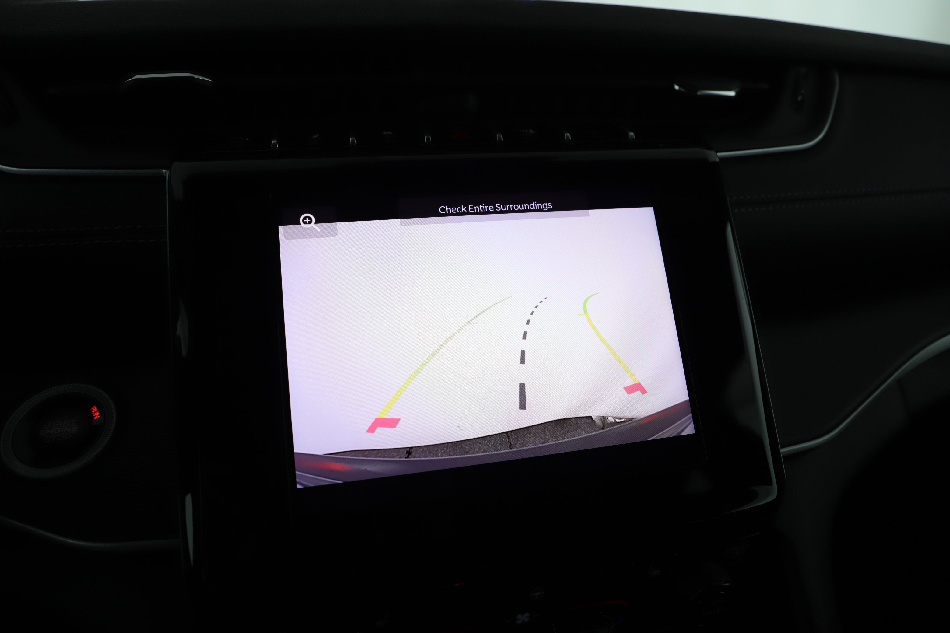 2025 Jeep Grand Cherokee GRAND CHEROKEE LAREDO 4X2