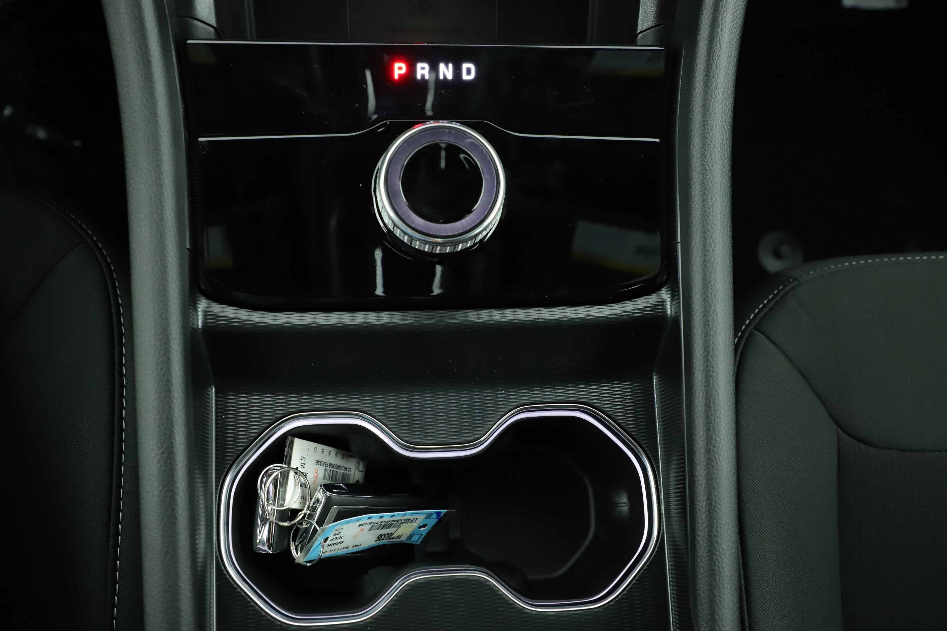 2025 Jeep Grand Cherokee GRAND CHEROKEE LAREDO 4X2