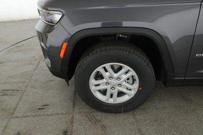 2025 Jeep Grand Cherokee GRAND CHEROKEE LAREDO 4X2