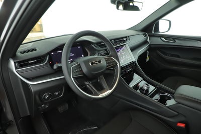 2025 Jeep Grand Cherokee GRAND CHEROKEE LAREDO 4X2