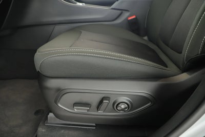 2025 Jeep Grand Cherokee GRAND CHEROKEE LAREDO X 4X2