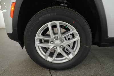 2025 Jeep Grand Cherokee GRAND CHEROKEE LAREDO X 4X2