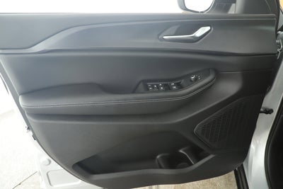 2025 Jeep Grand Cherokee GRAND CHEROKEE LAREDO 4X2