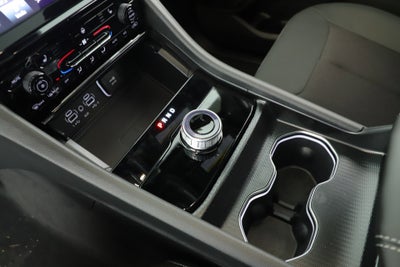 2025 Jeep Grand Cherokee GRAND CHEROKEE LAREDO X 4X2