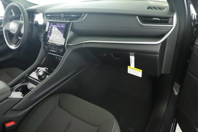 2025 Jeep Grand Cherokee GRAND CHEROKEE LAREDO X 4X2