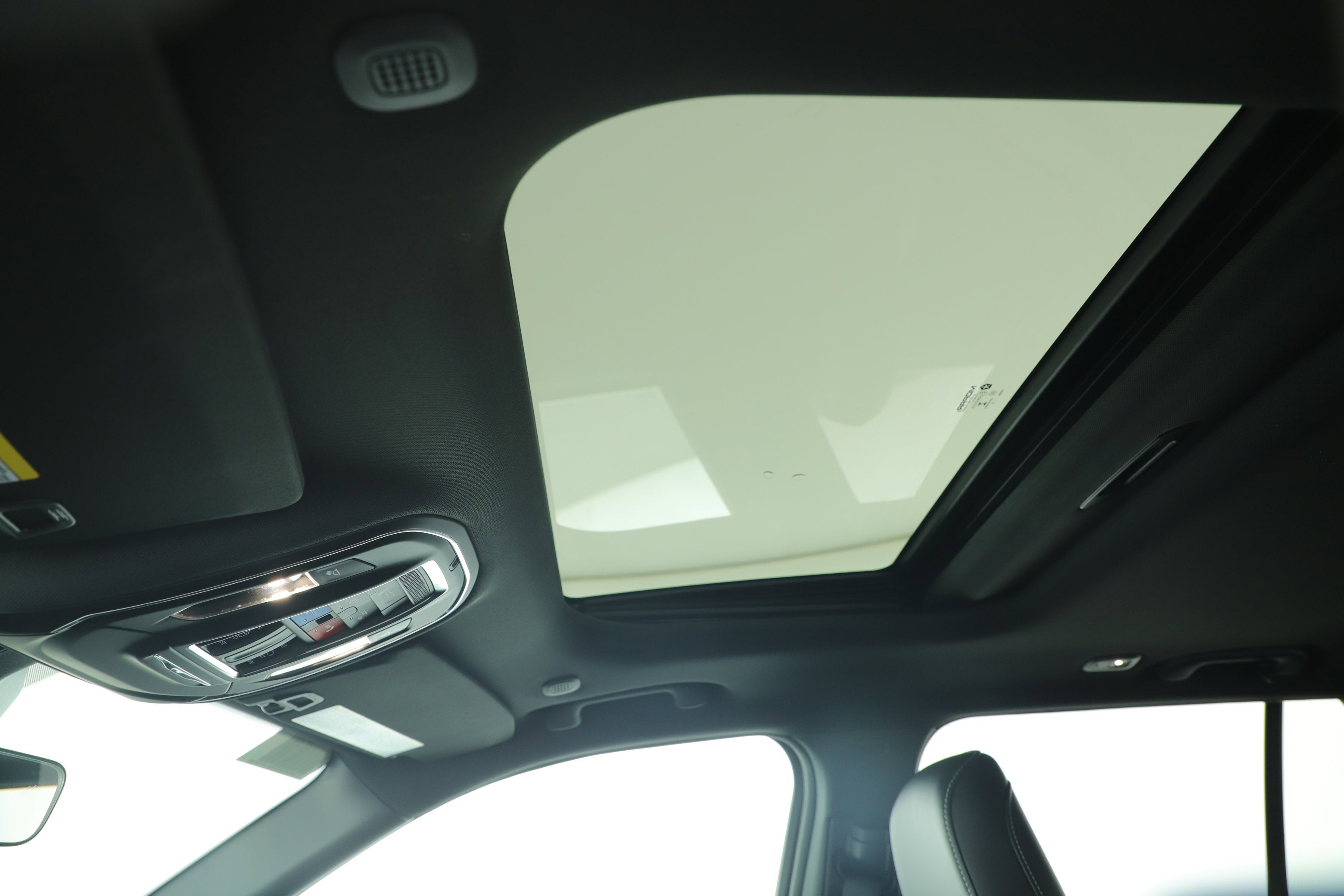 2025 Jeep Grand Cherokee GRAND CHEROKEE ALTITUDE X 4X2